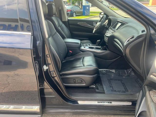 Photo of 2018 Blue INFINITI QX60