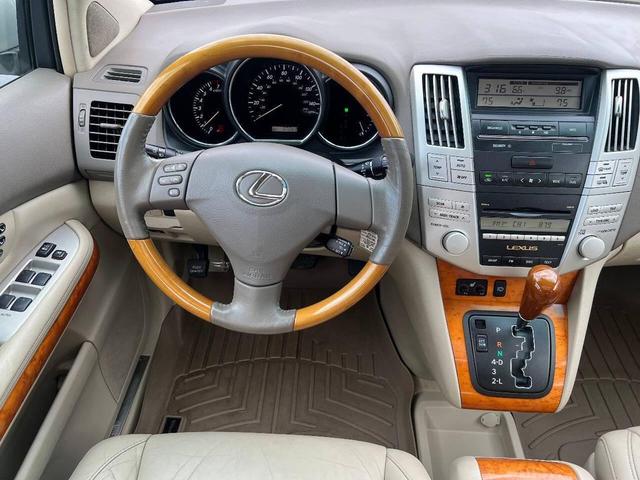 Photo of 2009 Silver Lexus RX 350