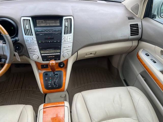 Photo of 2009 Silver Lexus RX 350