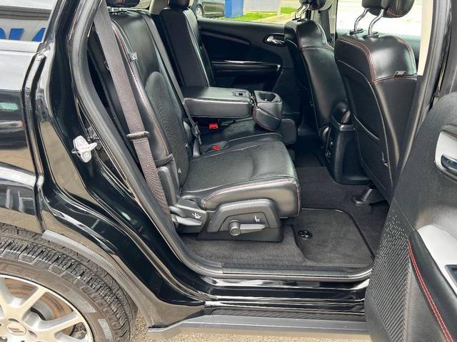 Photo of 2018 Black Dodge Journey