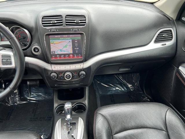 Photo of 2018 Black Dodge Journey