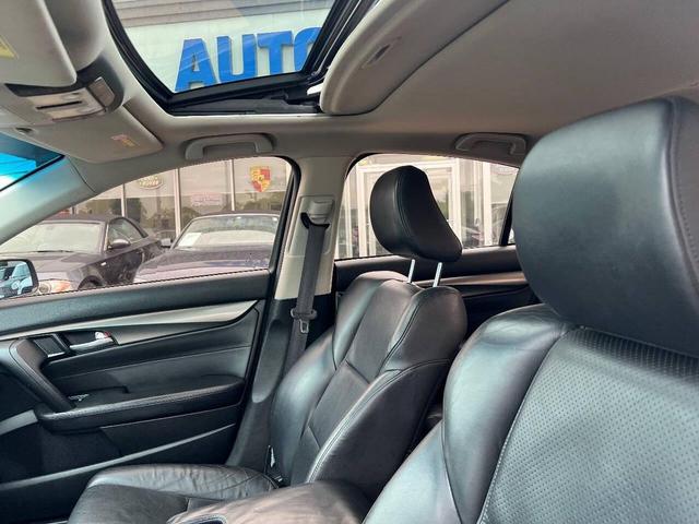Photo of 2014 Black Acura TL