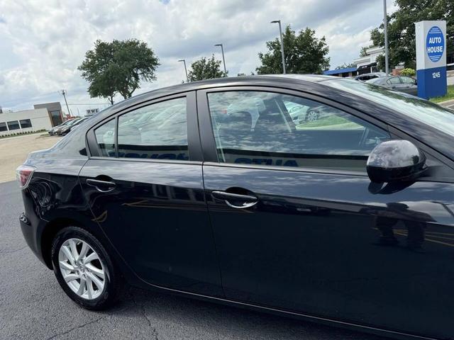 Photo of 2012 Black Mazda Mazda3