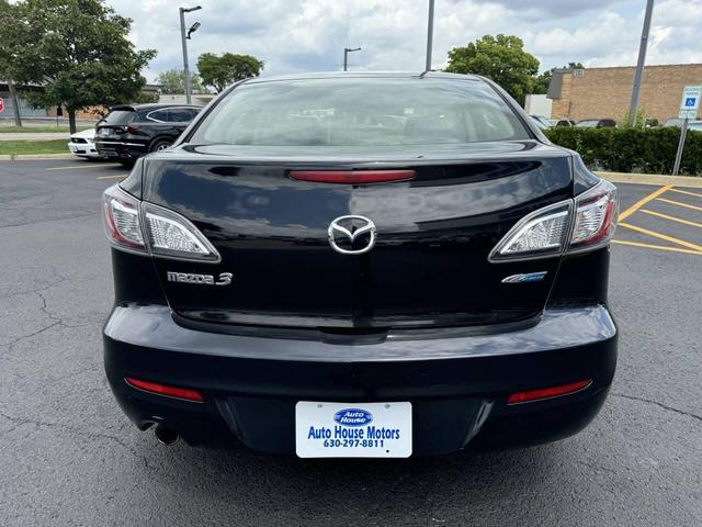 Photo of 2012 Black Mazda Mazda3