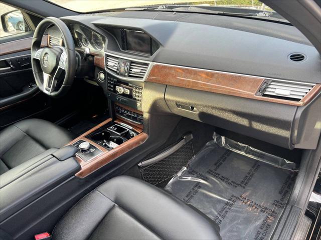Photo of 2013 Black Mercedes-Benz E-Class