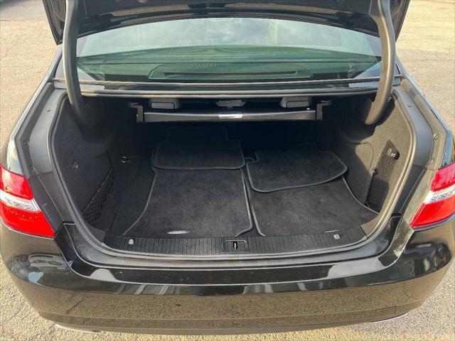 Photo of 2013 Black Mercedes-Benz E-Class