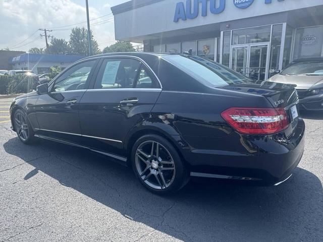 Photo of 2013 Black Mercedes-Benz E-Class