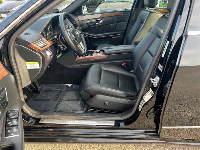 Photo of 2013 Black Mercedes-Benz E-Class