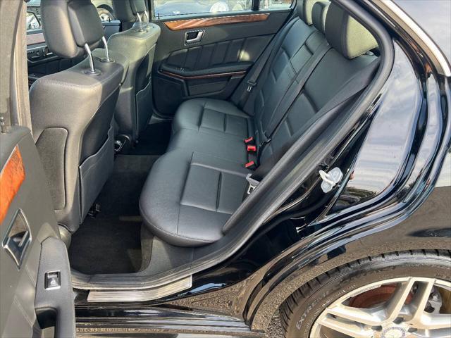 Photo of 2013 Black Mercedes-Benz E-Class
