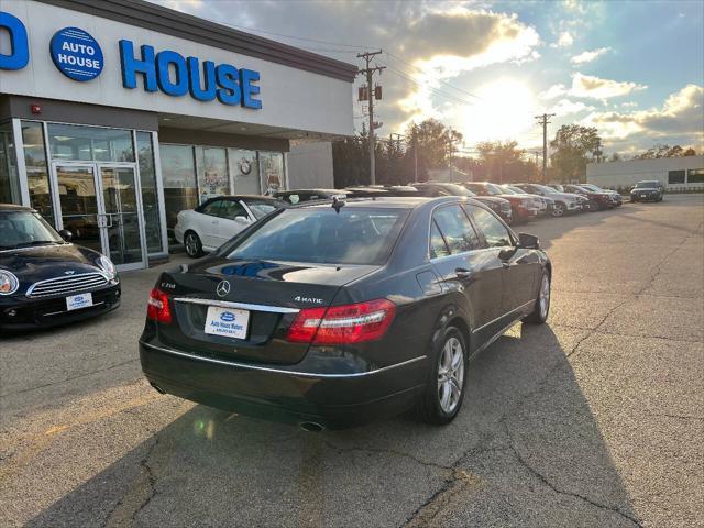 Photo of 2011 Black Mercedes-Benz E-Class