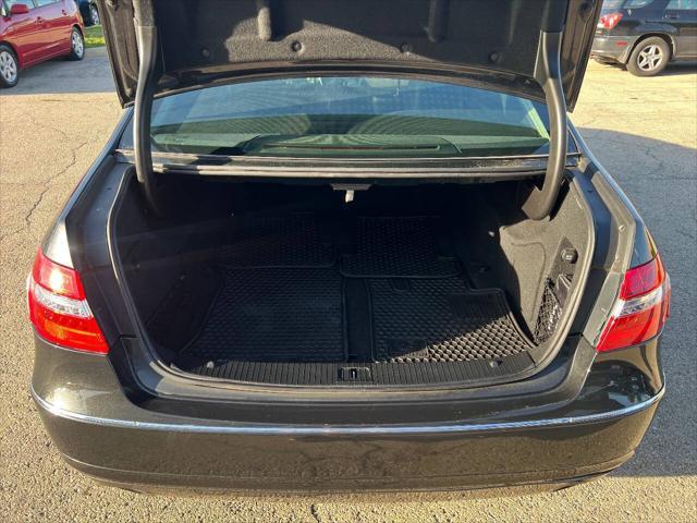 Photo of 2011 Black Mercedes-Benz E-Class