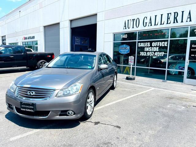 Photo of 2010 Platinum Graphite INFINITI M35x