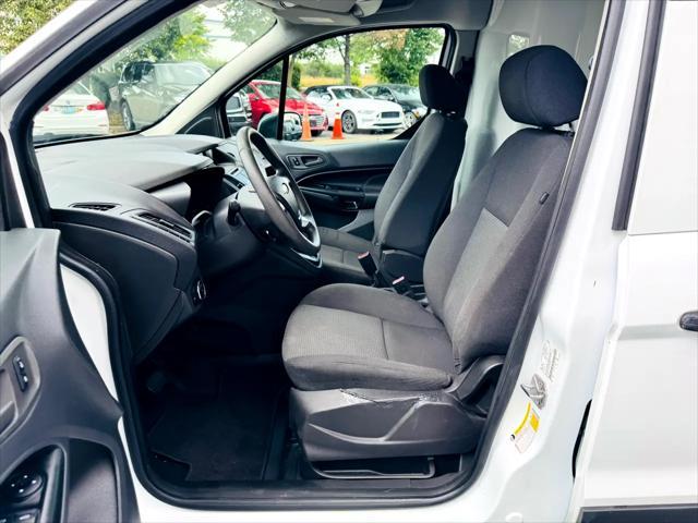 Photo of 2016 Frozen White Ford Transit Connect