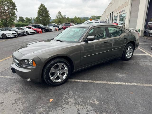 Photo of 2010 Gray Dodge Charger