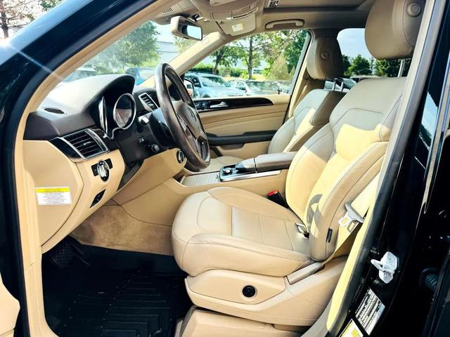 Photo of 2012 Black Mercedes-Benz M-Class
