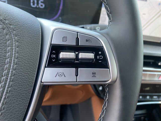 Photo of 2025 Ebony Black Kia Telluride