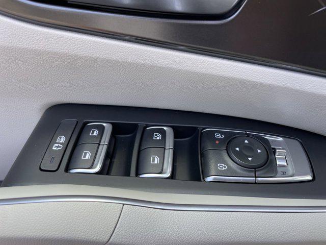 Photo of 2025 Snow White Pearl Kia Sorento Hybrid