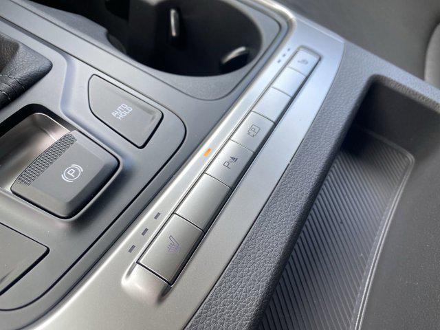 Photo of 2026 Deep Chroma Blue Kia Carnival