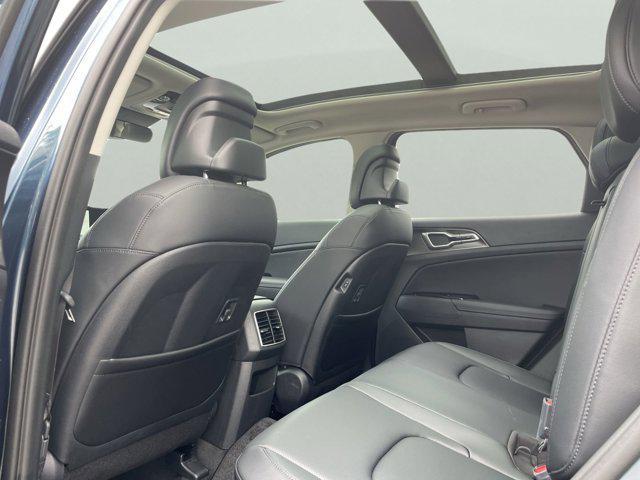 Photo of 2025 BB2/BLUE Kia Sportage Hybrid