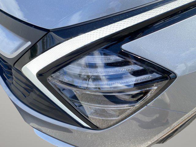 Photo of 2025 KLG/GRAY Kia Sportage Hybrid