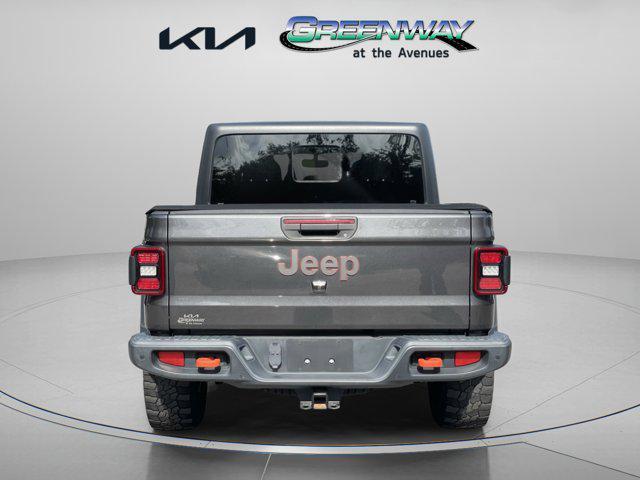 Photo of 2021 Granite Crystal Metallic Clearcoat Jeep Gladiator