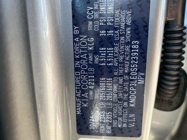 Photo of 2025 KLG/GRAY Kia Niro