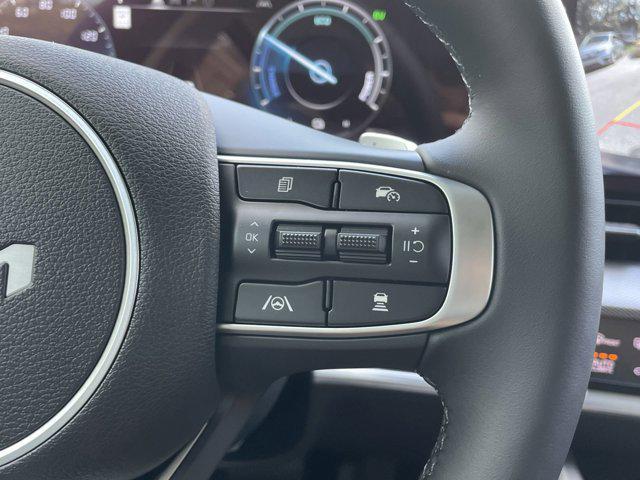 Photo of 2025 Shadow Matte Gray Kia Sportage Hybrid