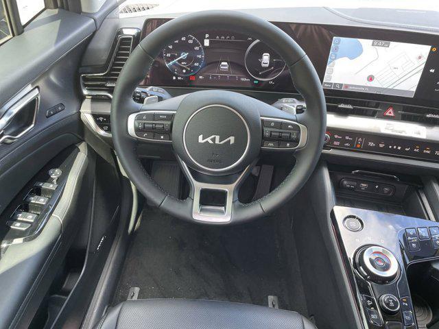 Photo of 2025 Shadow Matte Gray Kia Sportage Hybrid