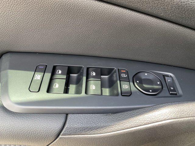Photo of 2026 EB/BLACK Kia Sportage