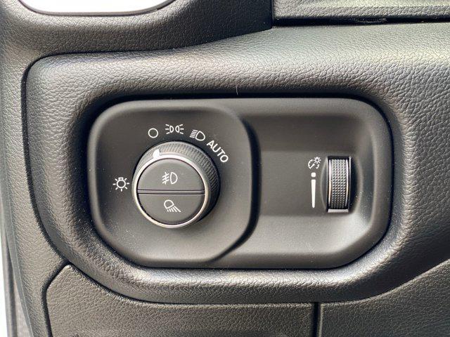 Photo of 2022 Bright White Clearcoat RAM 1500