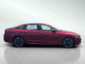 Photo of 2022 Passion Red Kia K5