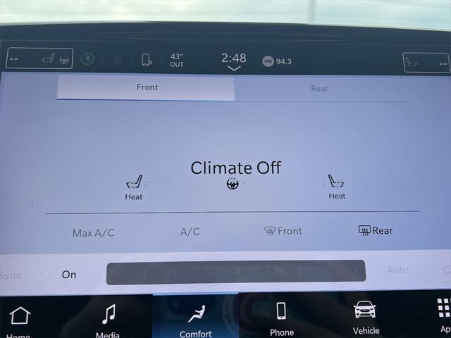 Photo of 2022 Granite Crystal Metallic Clearcoat Chrysler Pacifica Hybrid