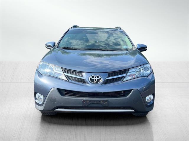 Photo of 2013 Light Blue Toyota RAV4