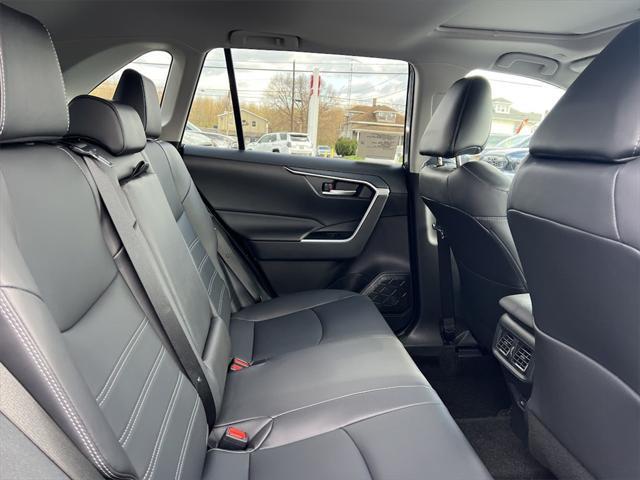 Photo of 2025 Magnetic Gray Metallic Toyota RAV4
