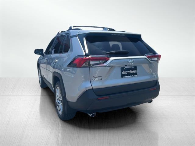 Photo of 2025 Silver Sky Metallic Toyota RAV4