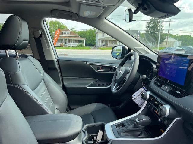 Photo of 2025 Silver Sky Metallic Toyota RAV4