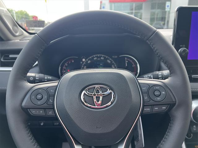 Photo of 2025 Silver Sky Metallic Toyota RAV4