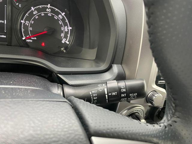 Photo of 2024 Classic Silver Metallic Toyota 4Runner