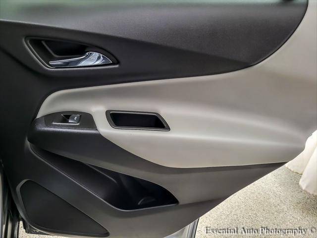 Photo of 2023 Sterling Gray Metallic Chevrolet Equinox