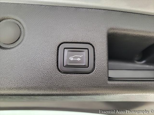 Photo of 2023 Sterling Gray Metallic Chevrolet Equinox