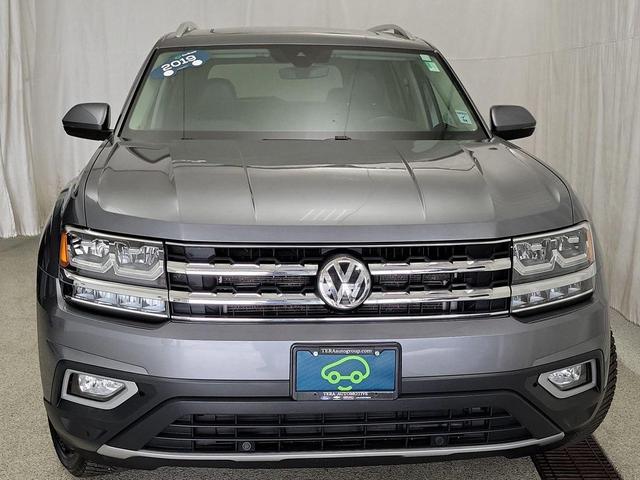 Photo of 2019 Platinum Gray Metallic Volkswagen Atlas