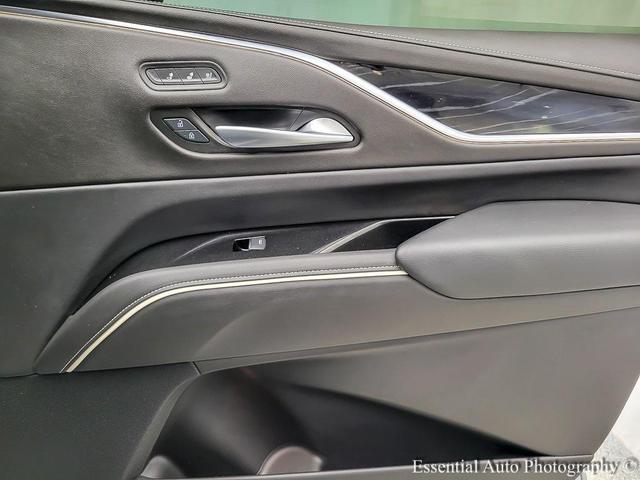Photo of 2024 Argent Silver Metallic Cadillac Escalade