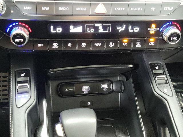 Photo of 2021 Everlasting Silver Kia Telluride