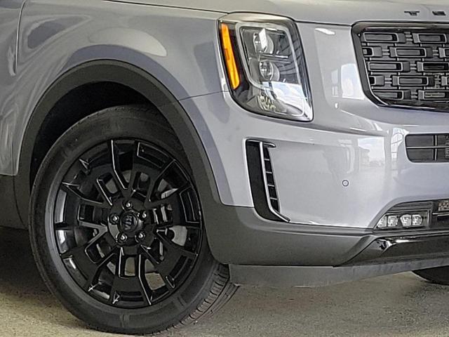 Photo of 2021 Everlasting Silver Kia Telluride