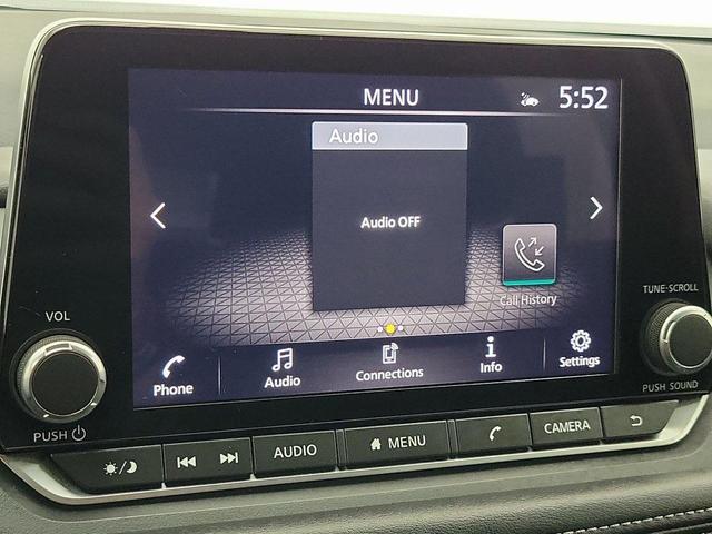 Photo of 2024 Super Black Nissan Rogue