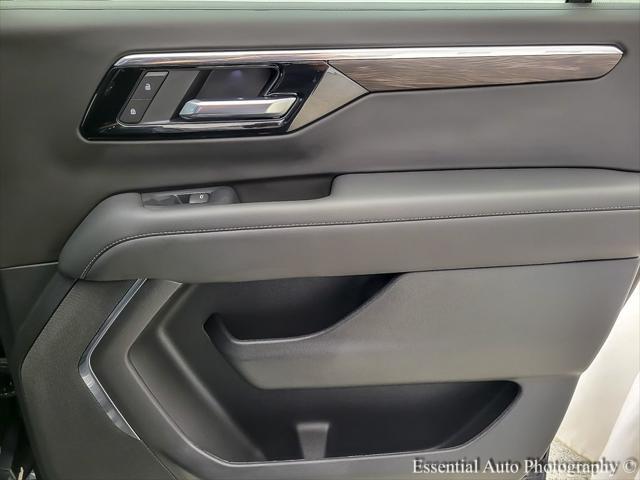 Photo of 2025 Black Chevrolet Suburban