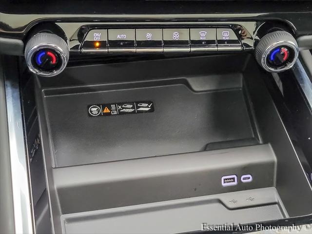 Photo of 2025 Black Chevrolet Suburban