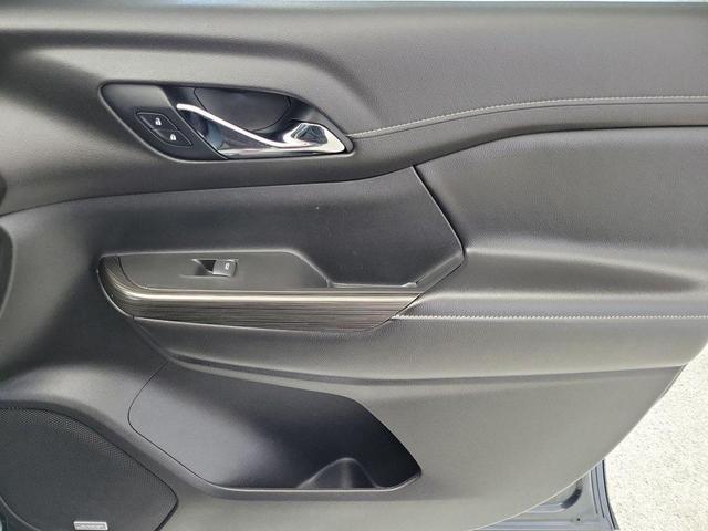 Photo of 2019 Dark Sky Metallic GMC Acadia
