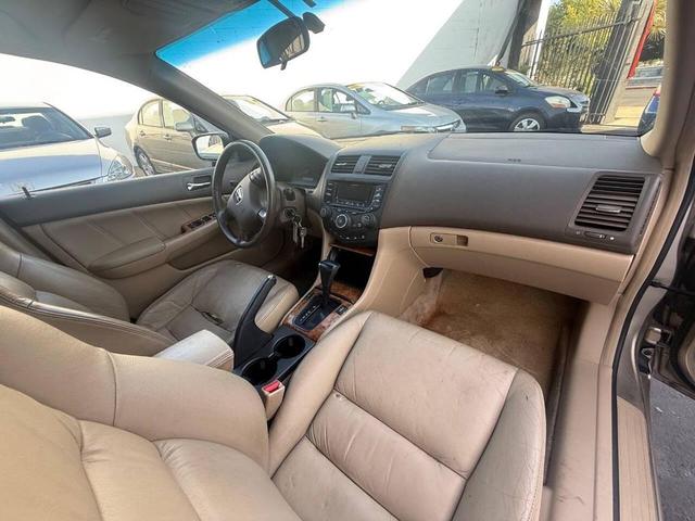 Photo of 2003 Desert Mist Metallic Honda Accord