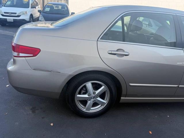 Photo of 2003 Desert Mist Metallic Honda Accord